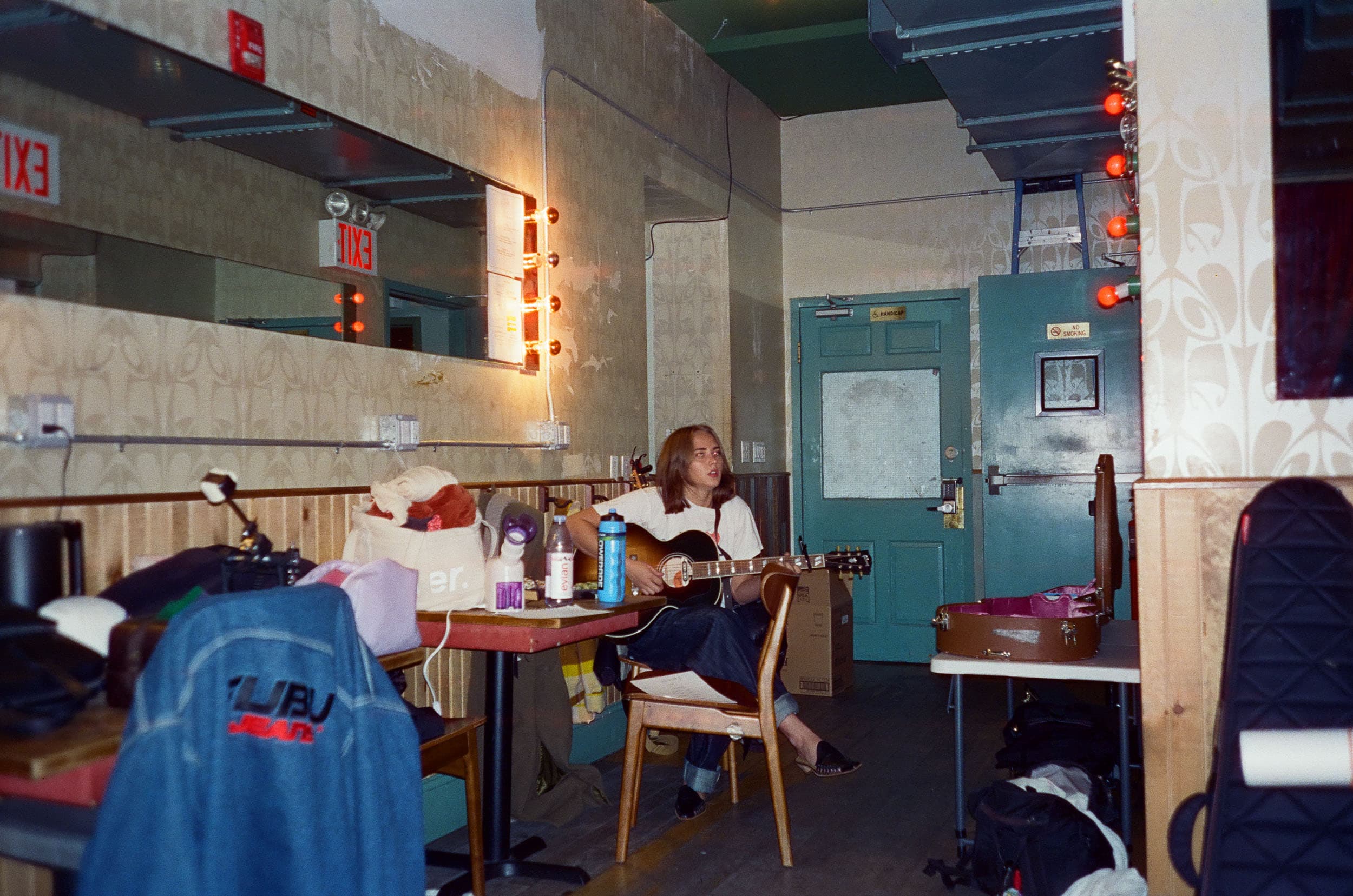 Frances Whitney concert photography by Ryan Yee