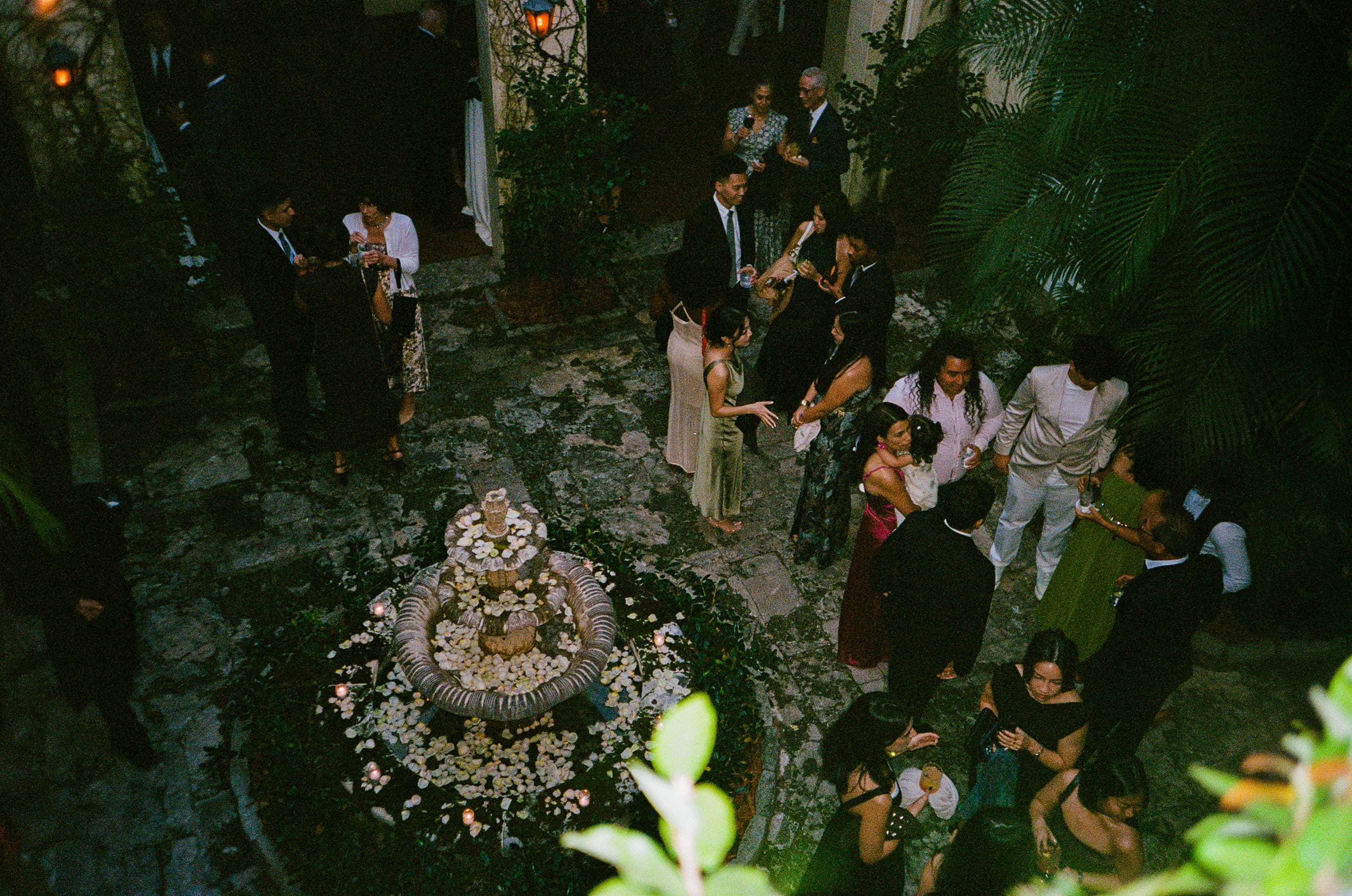 Wedding photography by Ryan Yee