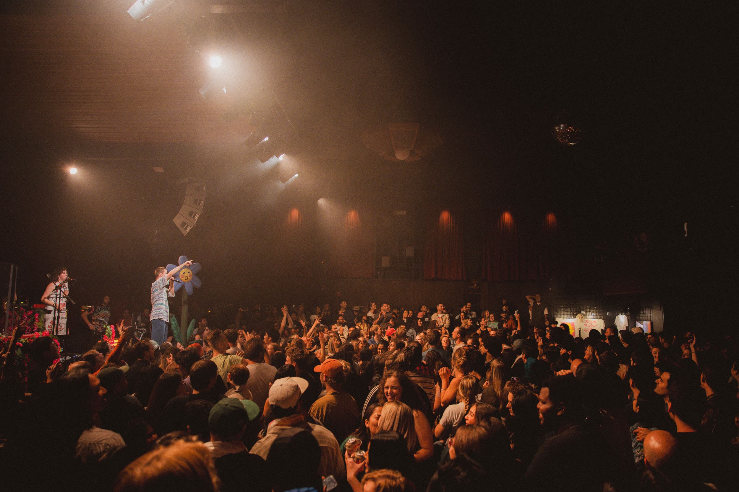 Still Woozy live performance photography by Ryan Yee