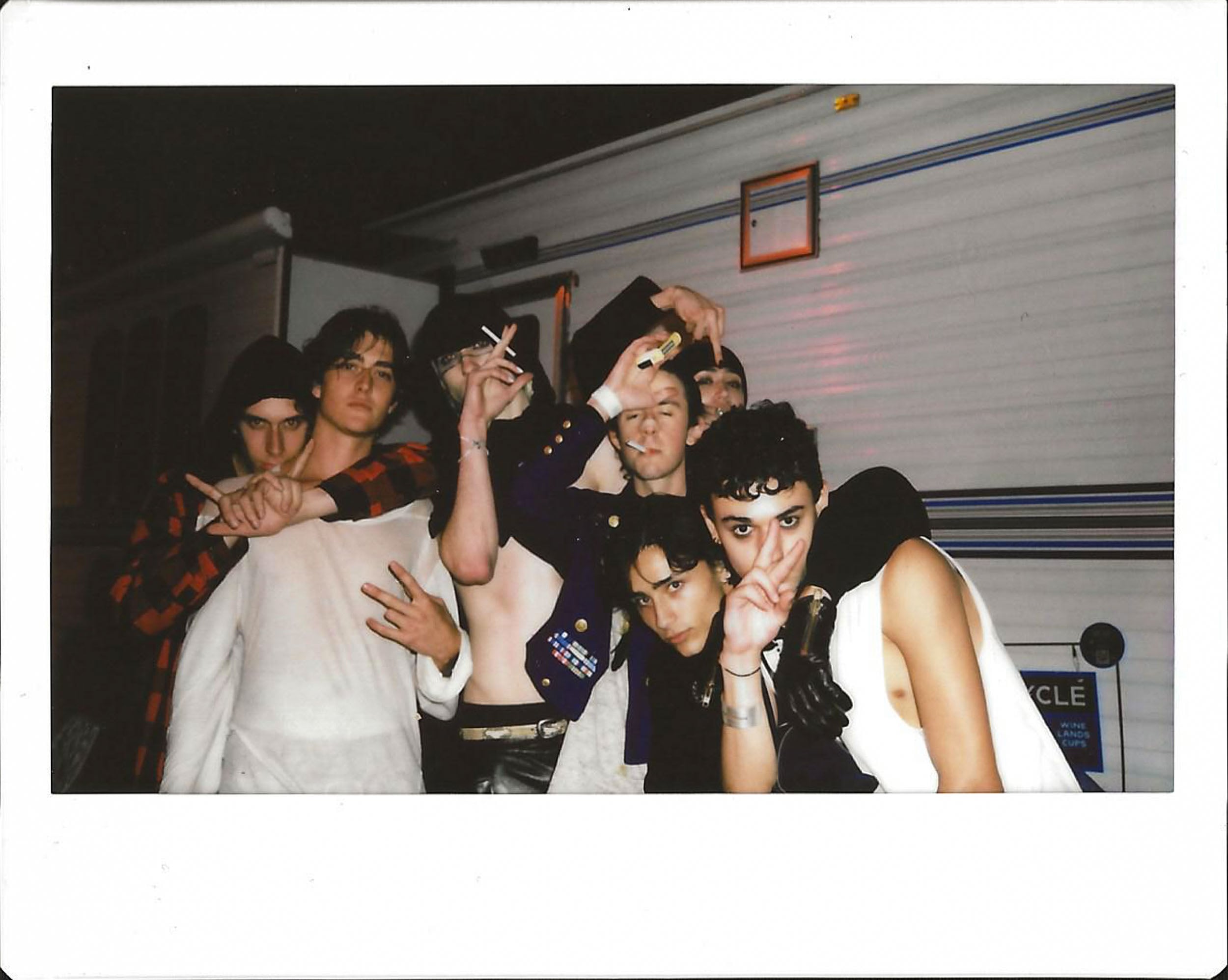 2hollis concert photography by Ryan Yee