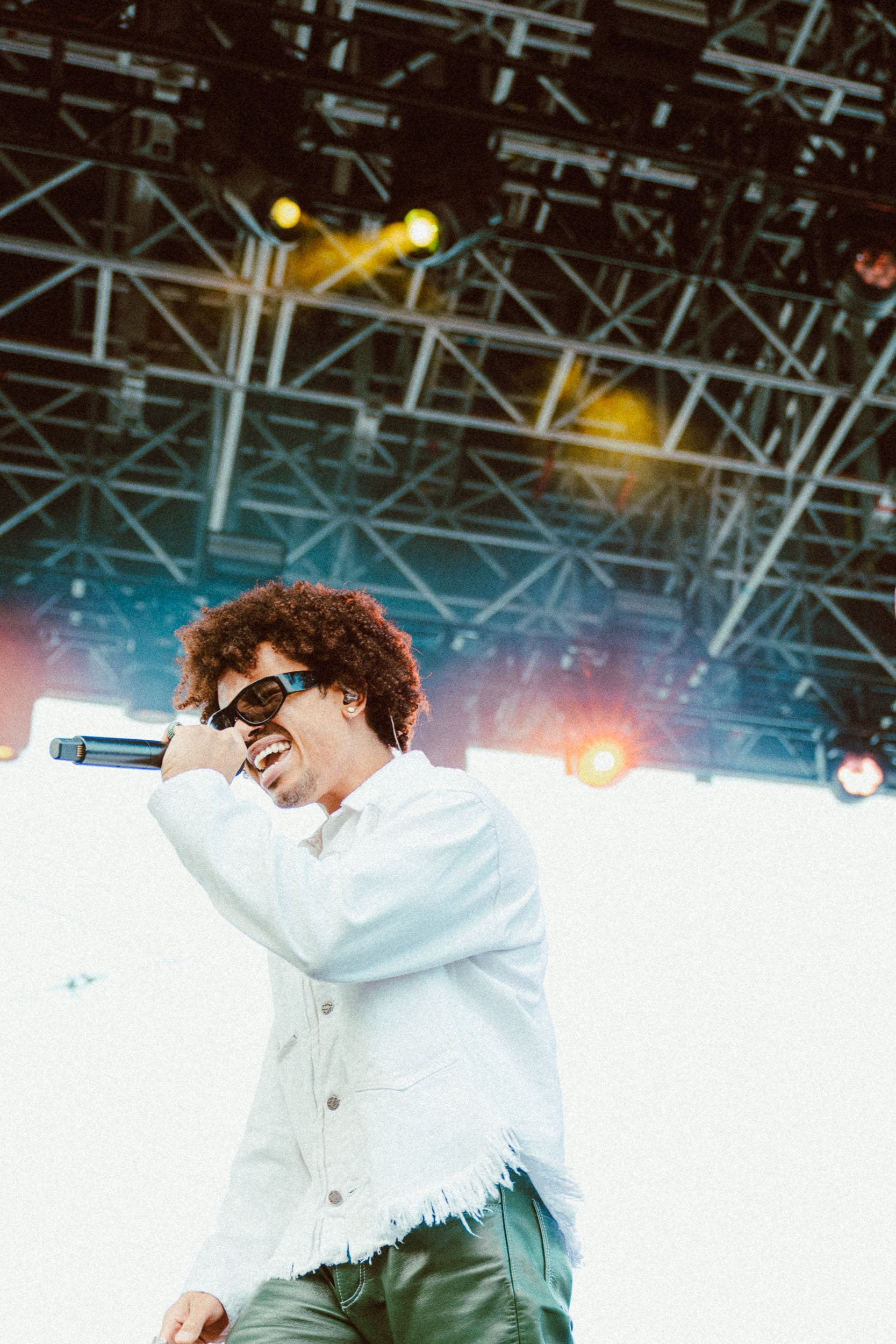 Leven Kali concert photography by Ryan Yee