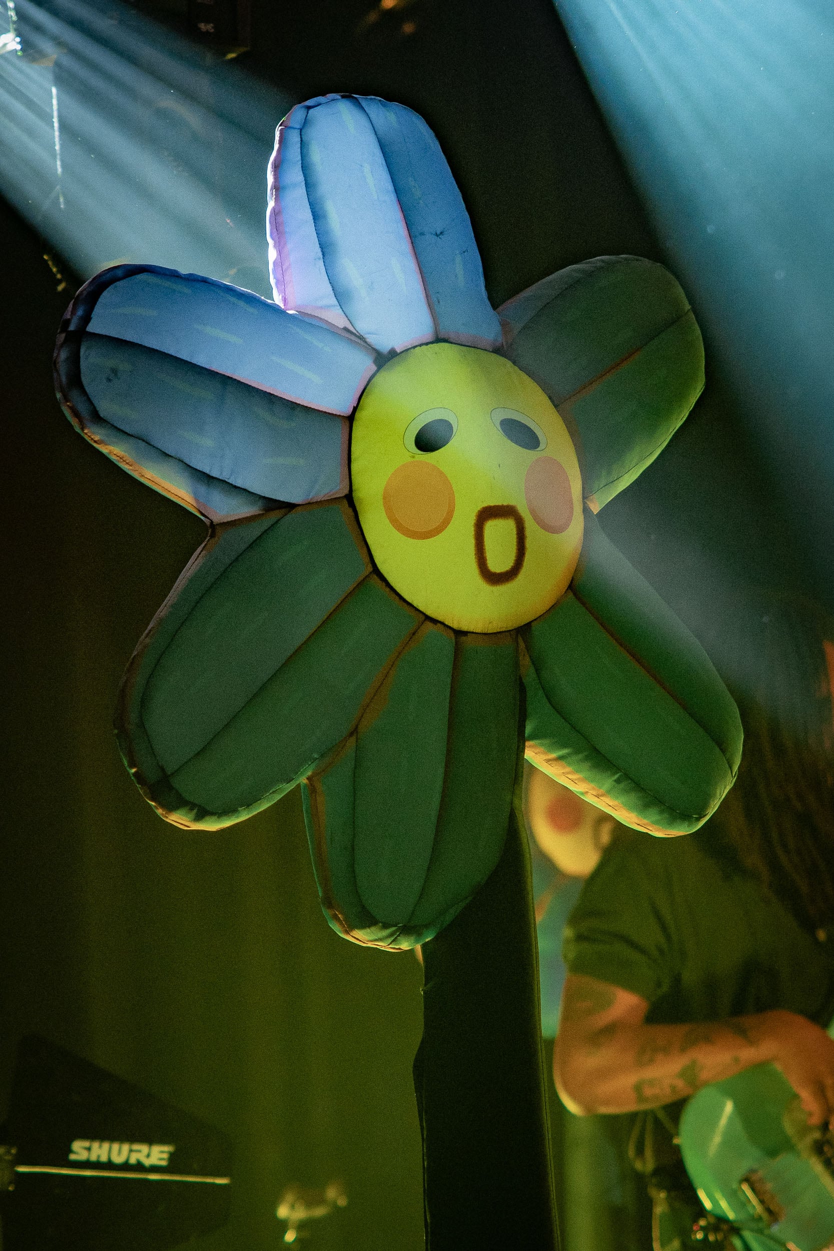 Still Woozy live performance photography by Ryan Yee