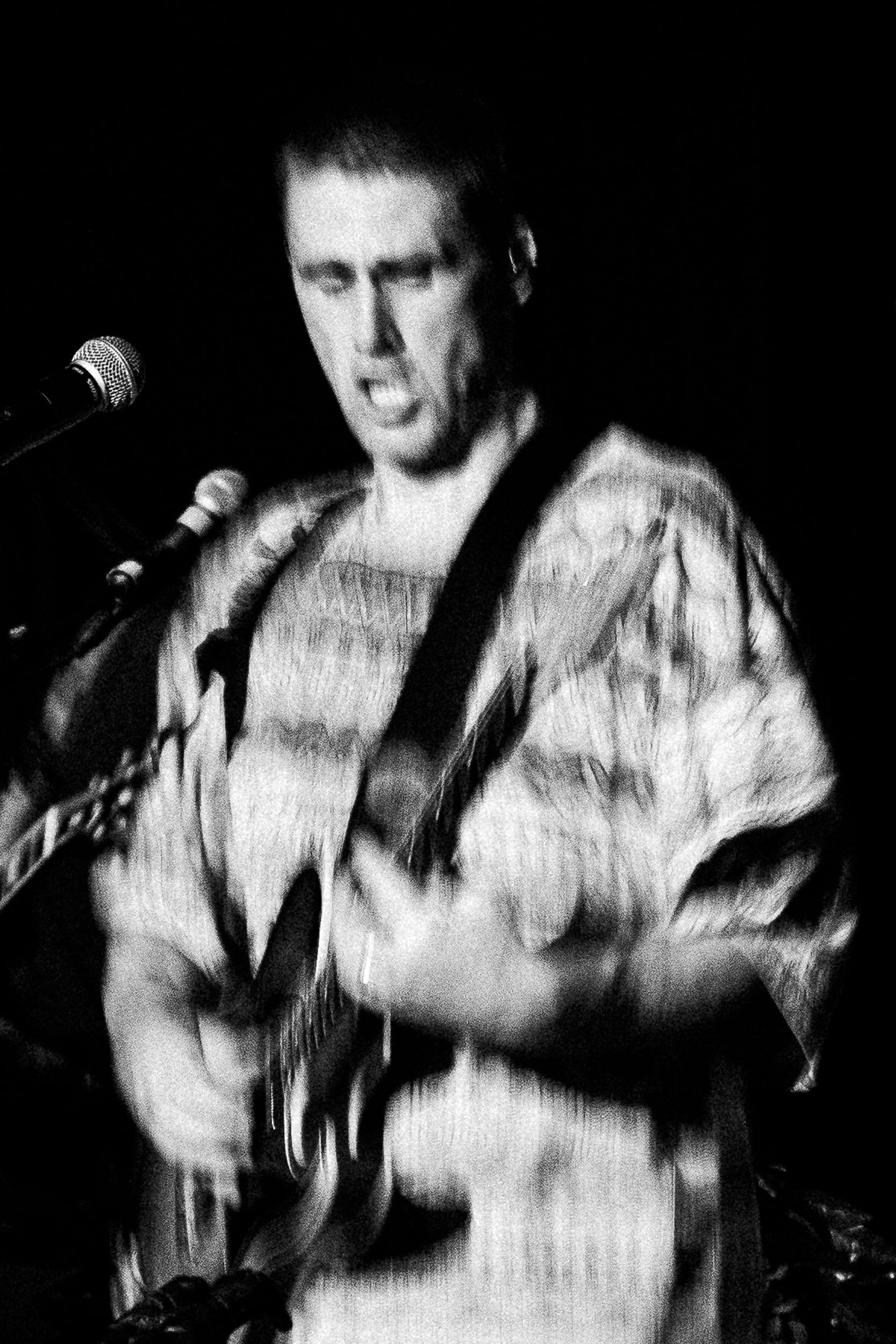 Still Woozy live performance photography by Ryan Yee