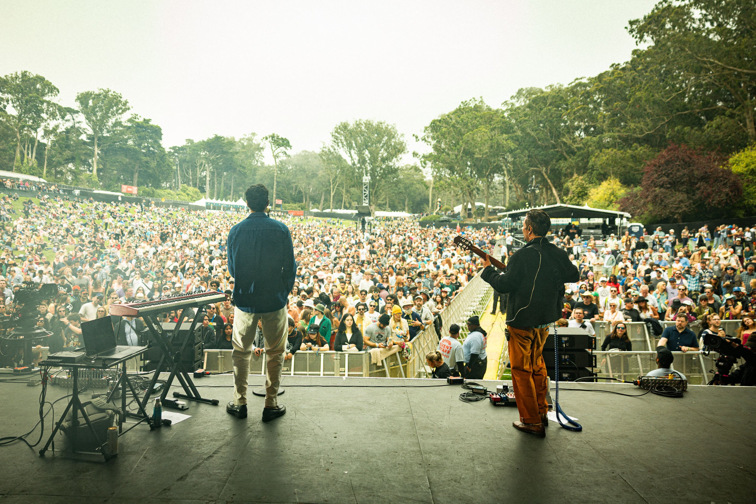 Paco Versailles concert photography by Ryan Yee