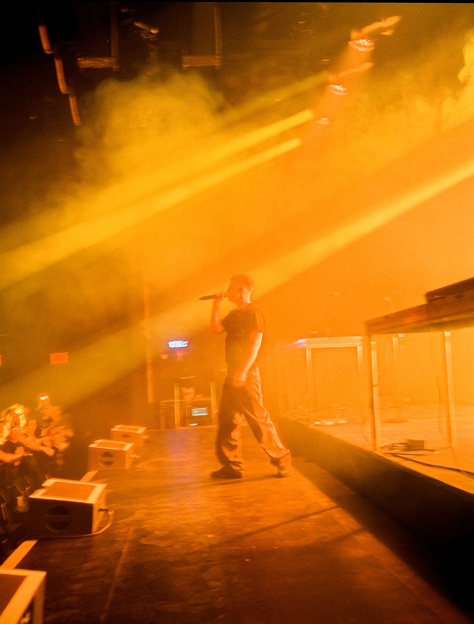 Sam Gellaitry concert photography by Ryan Yee