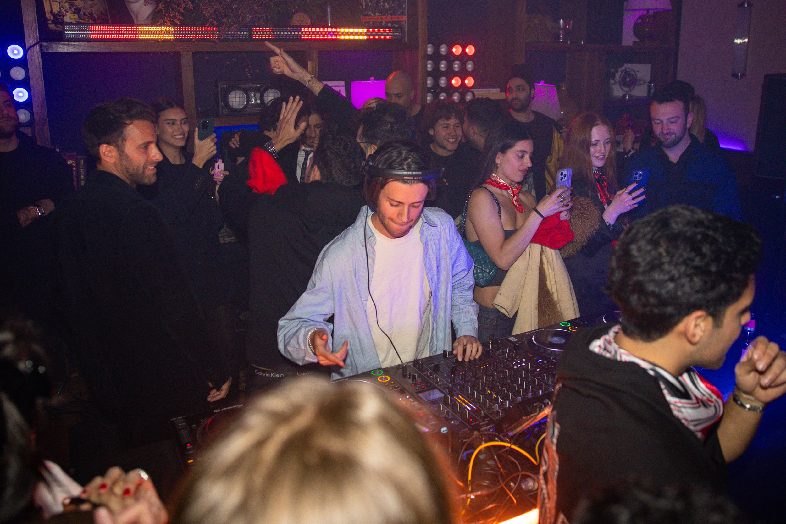 Party event photography by Ryan Yee