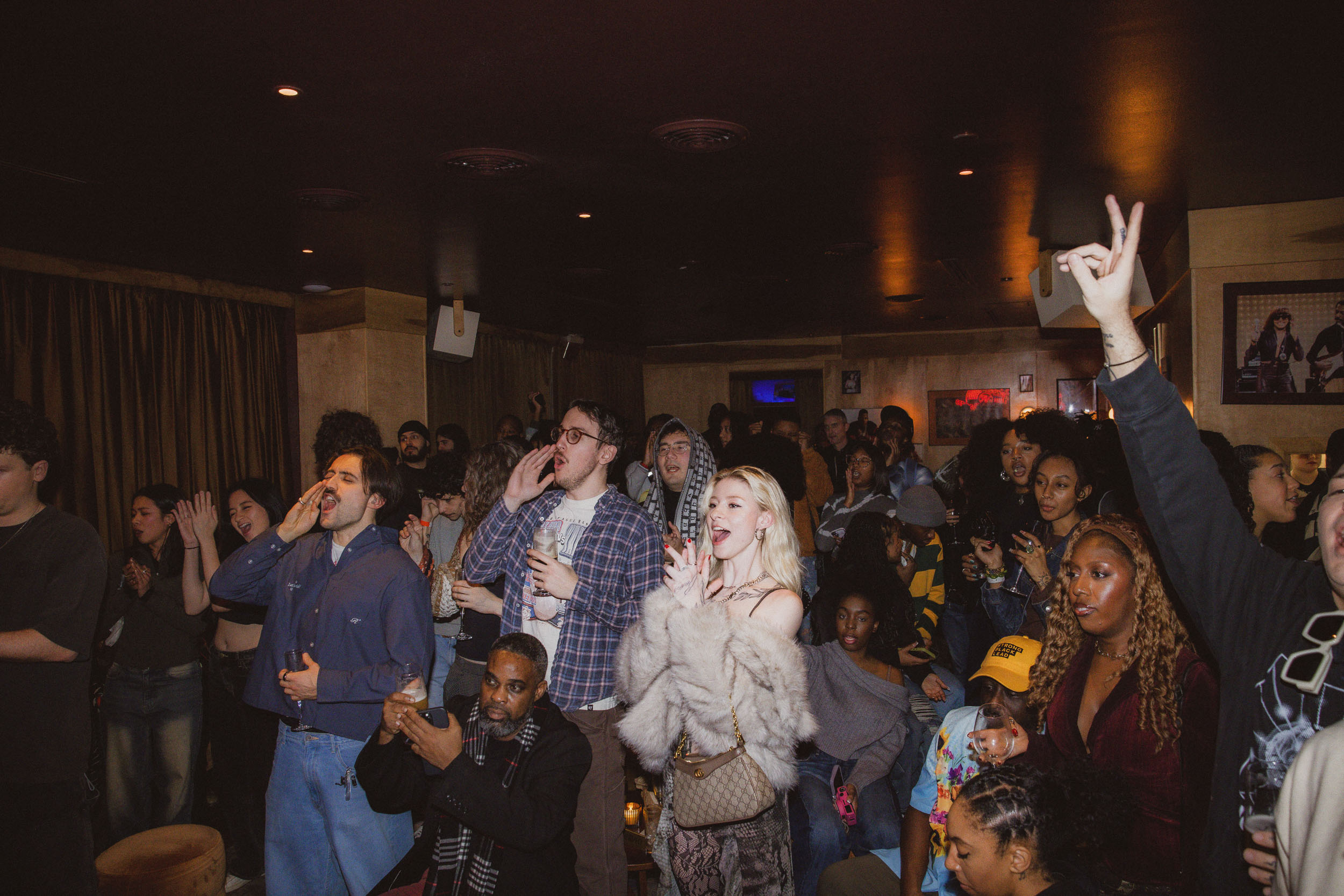 Leven Kali concert photography by Ryan Yee