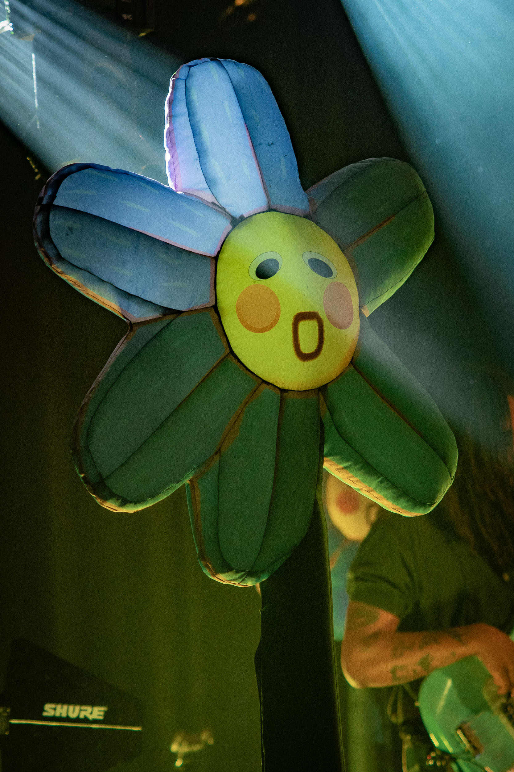 Still Woozy live performance photography by Ryan Yee