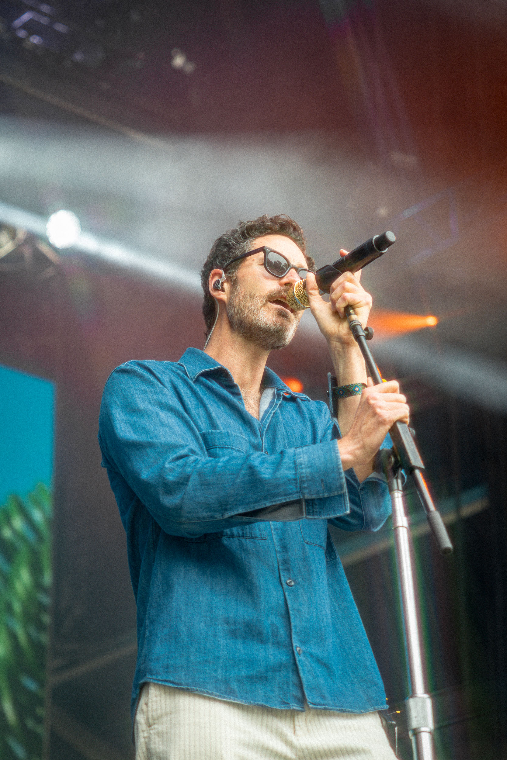 Paco Versailles concert photography by Ryan Yee